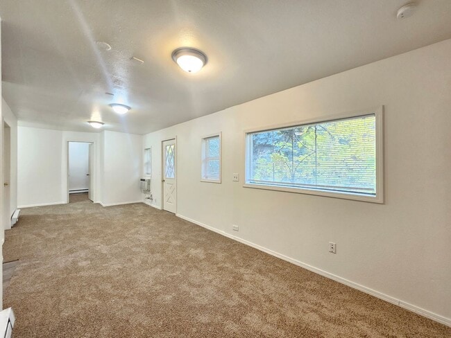 Photo - 828 E 11th Ave Unidad #B