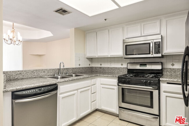 Photo - 4755 Templeton St Unit 2115