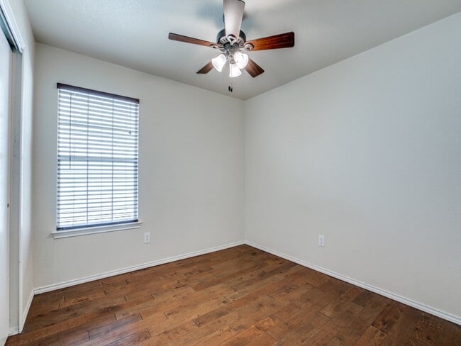 Photo - 10116 Villa Del Lago