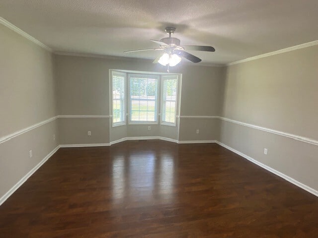 Photo - 130 Darryl Dr