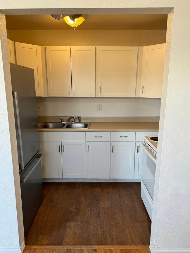 Photo - 387 S 9th St