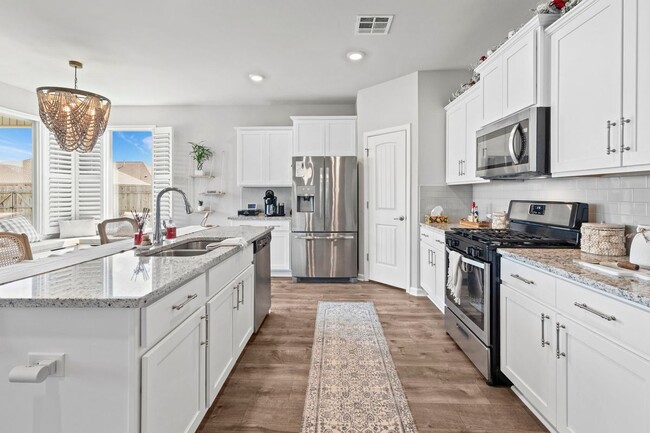 Photo - 294 Windsor Woods