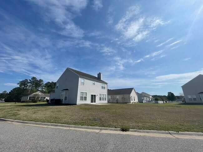 Photo - 4476 Farm Lake Dr