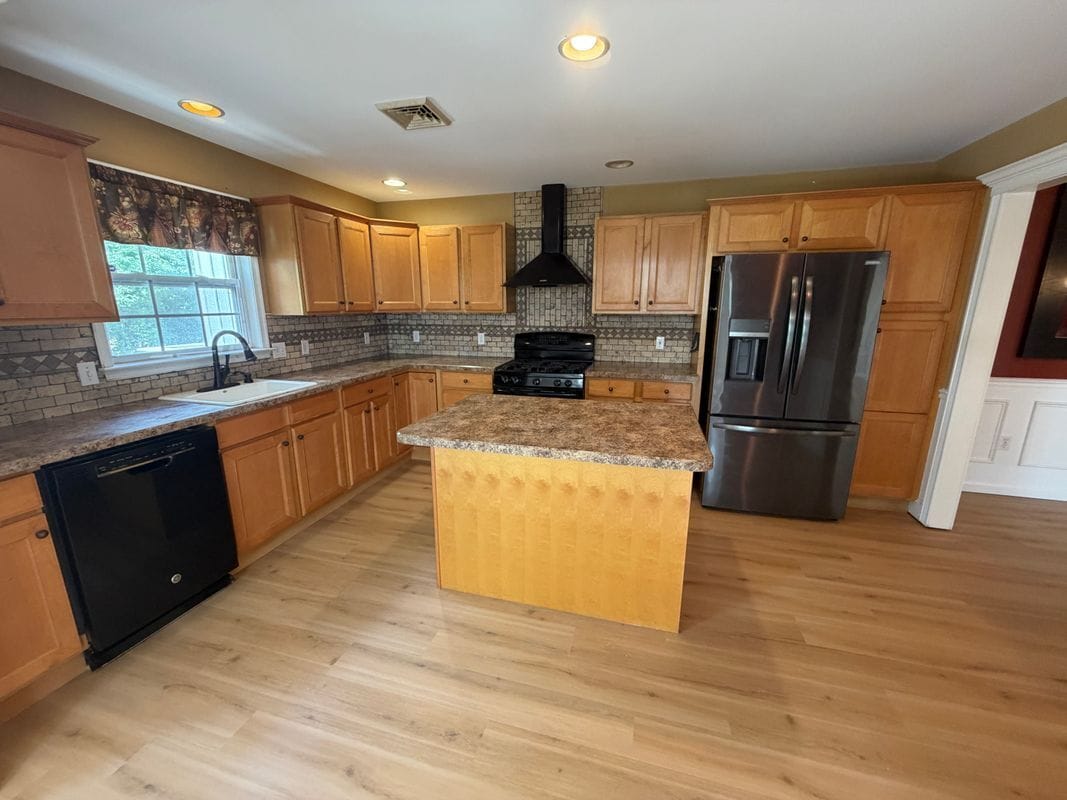 Photo - 4157 Walter Rd