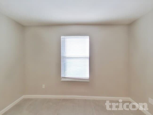 Photo - 77063 Crosscut Wy