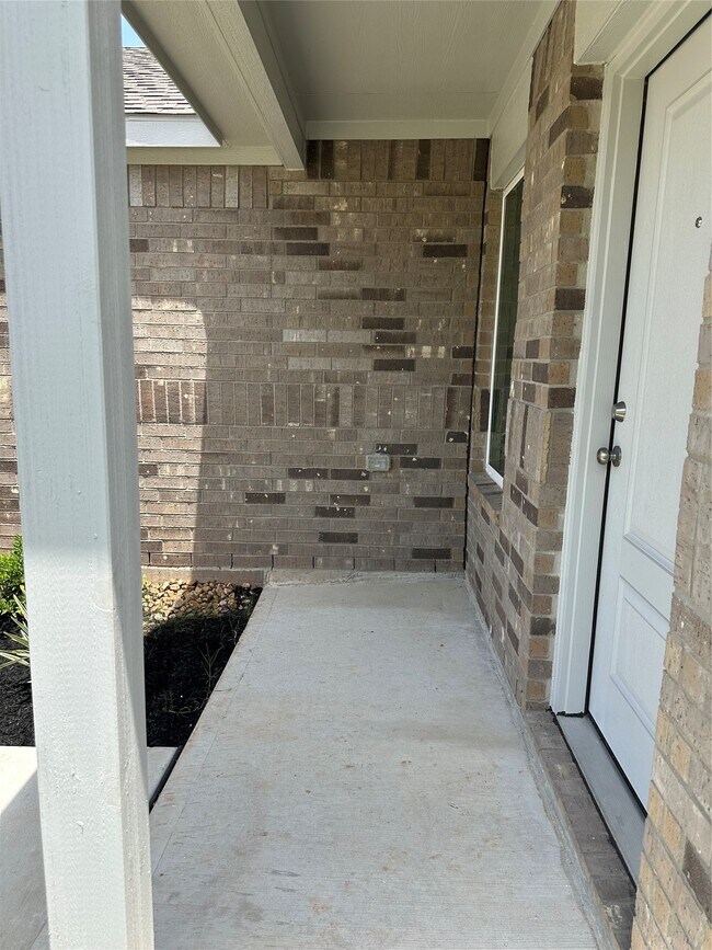 Photo - 15131 Willowater Dr