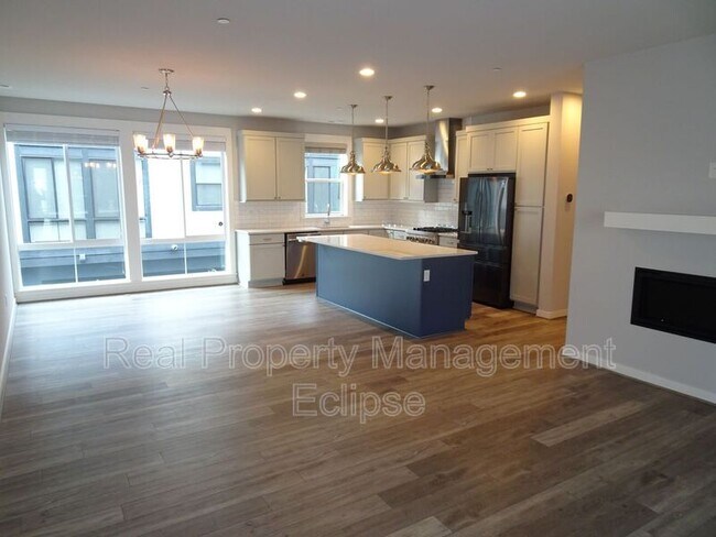21721 24th Ave SE - 21721 24th Ave SE Townhome