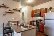 2BR, 2BA - 315 Hester