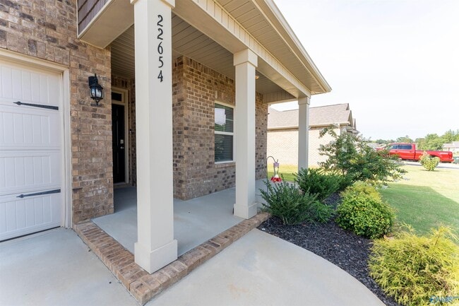 Photo - 22654 Regent Dr