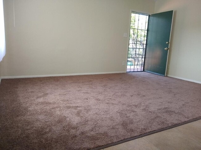 Santa Fe Apartments LB (West Long Beach)