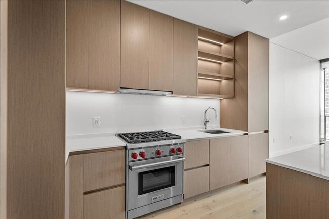 Photo - 610 Davis St Unit 1809