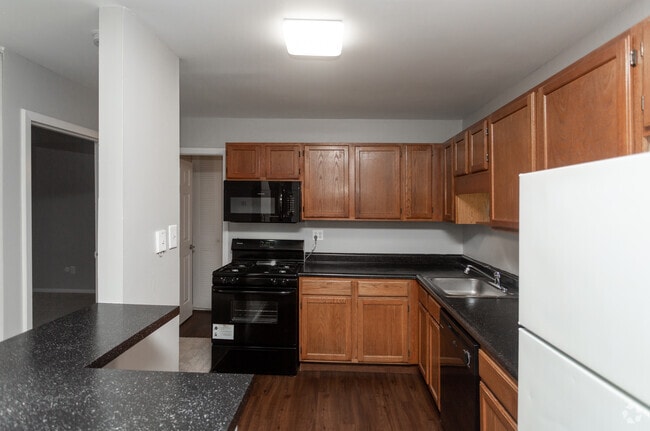 estándar 1BR, 1BA - 700 SF