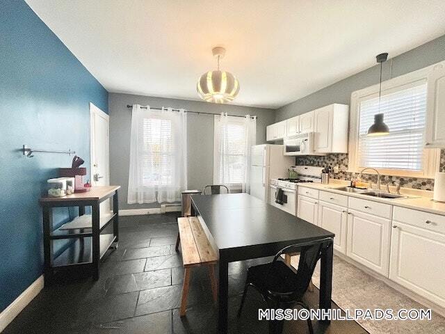 Photo - 2 Gore St Unit 2