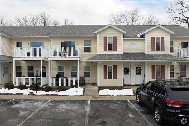 Photo - Cambridge Manor