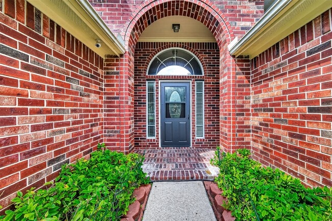 Photo - 4014 Shoreview Ln