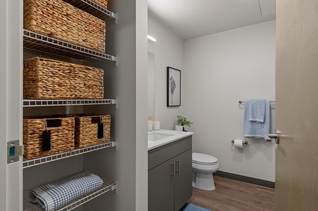Ironside Apartments