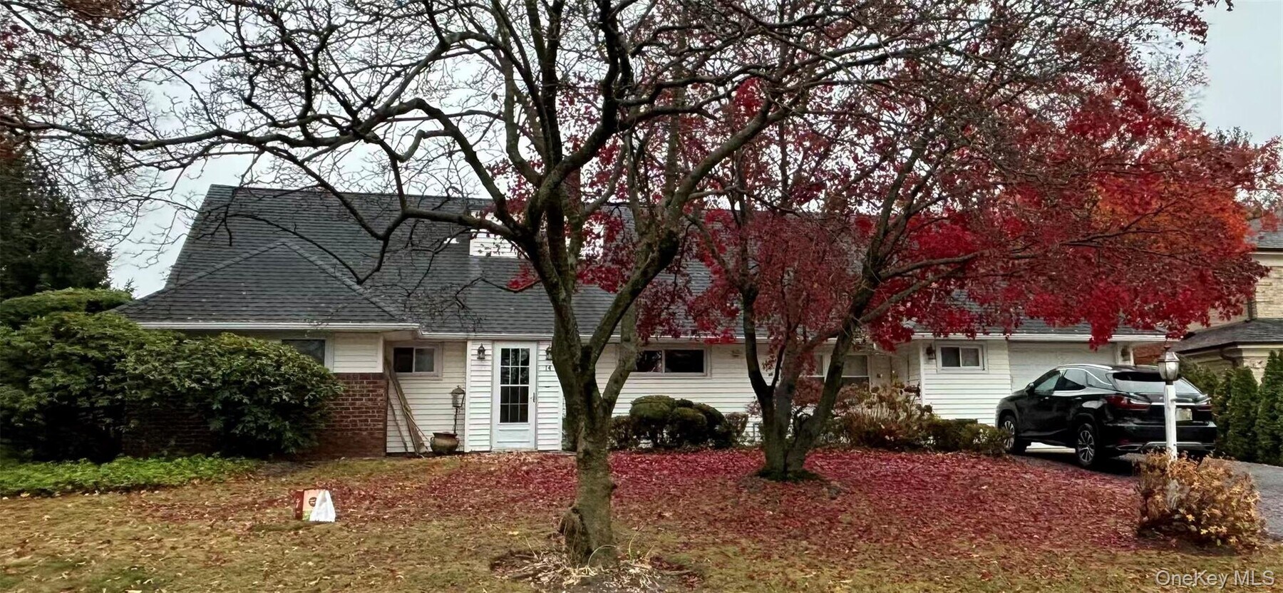 Photo - 14 Peachtree Ln