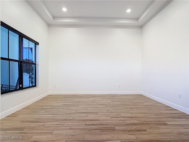 Photo - 5023 Salerno St