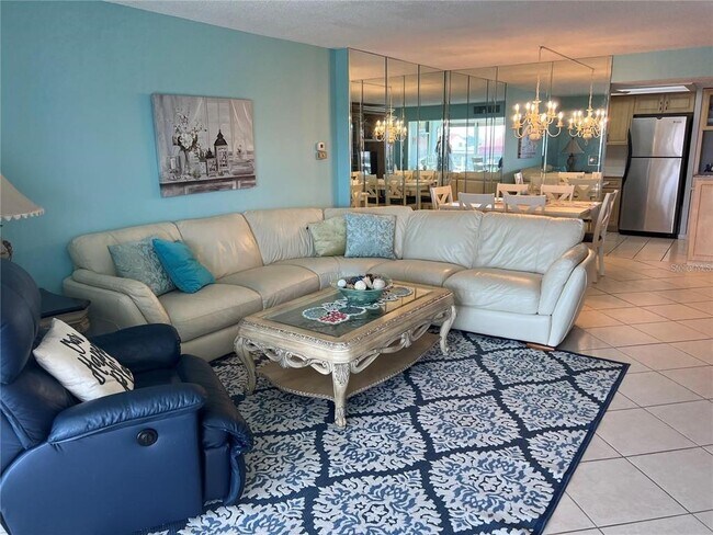 Photo - 855 Bayway Blvd Unidad 402