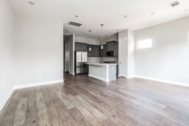 Photo - 5117 Pine Reach Dr