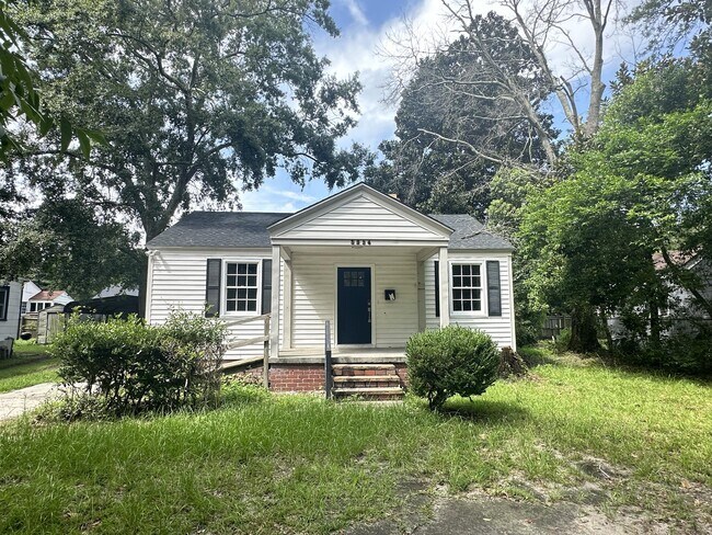 Photo - 2236 Greenwood St