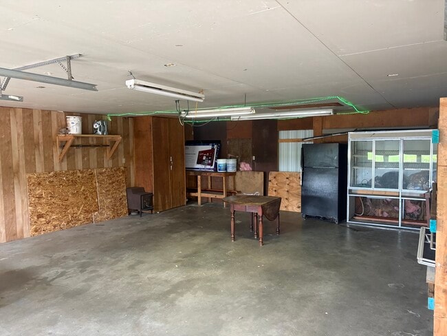 13333 Roth Rd