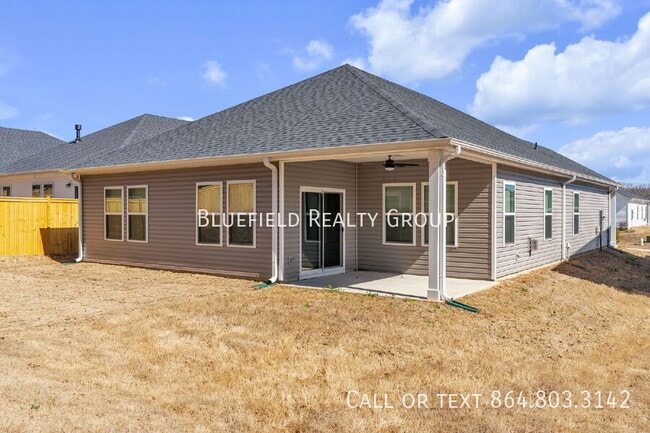 Photo - 442 Harben Dr