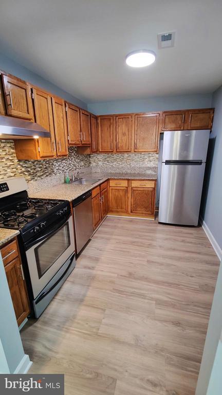 Photo - 151 Steeplechase Ct