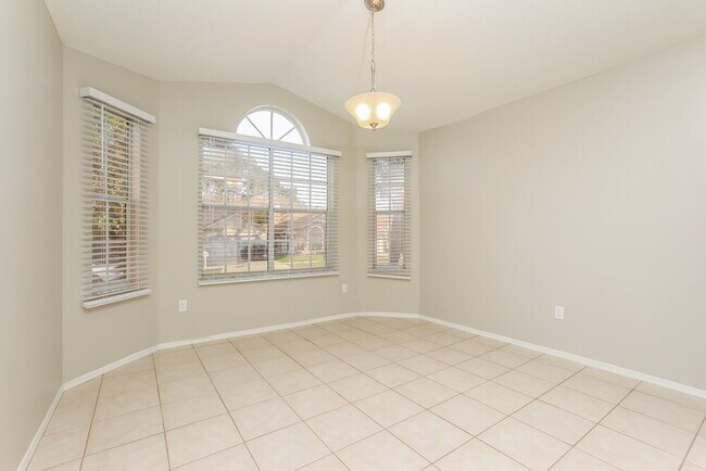 Photo - 1025 Henson Ct