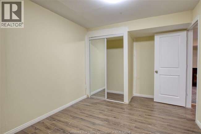 Photo - 135 WINCLARE Dr