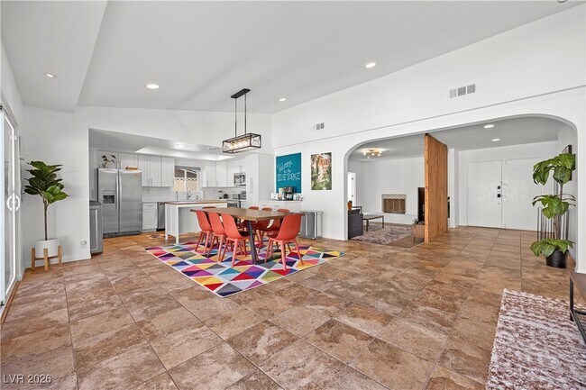 Photo - 1554 Raindance Way