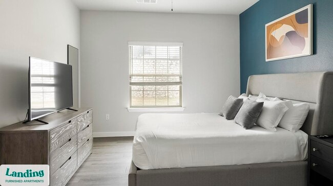 Photo - 8200 Clarksprings Dr Unidad 5304