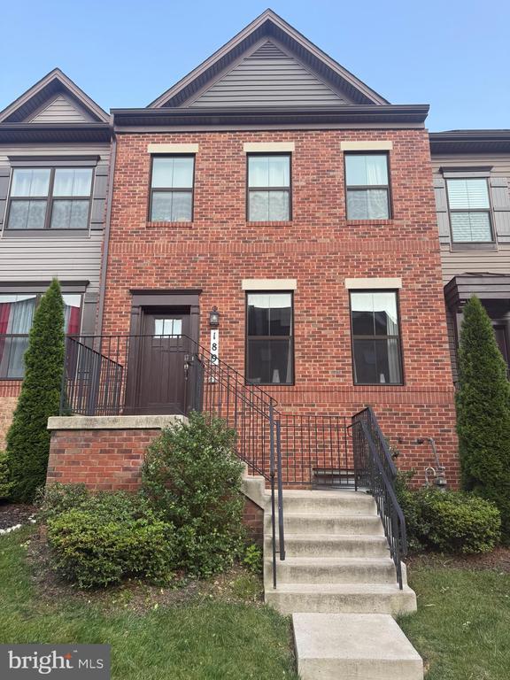 Photo - 189 Green Poplar Loop Townhome