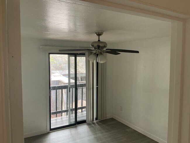 Photo - 722 SW 70th Terrace Unit B