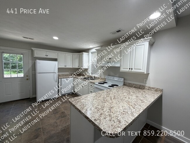 Photo - 441 Price Ave
