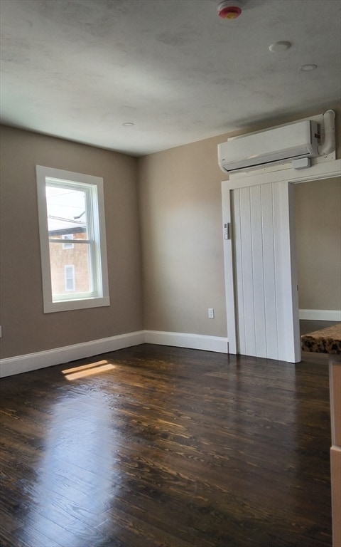 Building Photo - 913 Rodman St Unit 2S