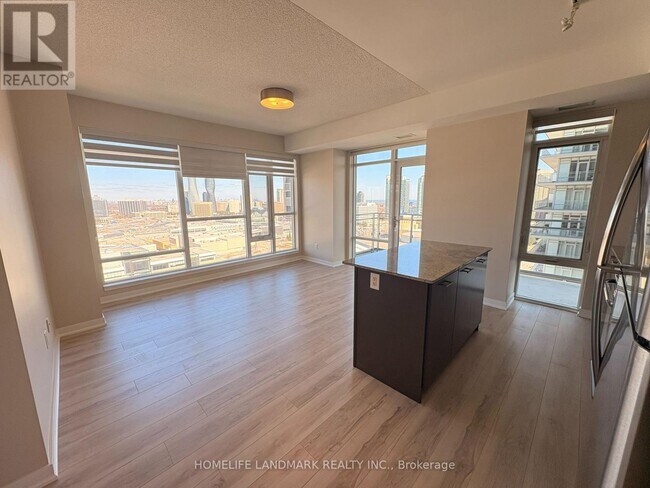 Photo - 360 Square One Dr Unité 1702