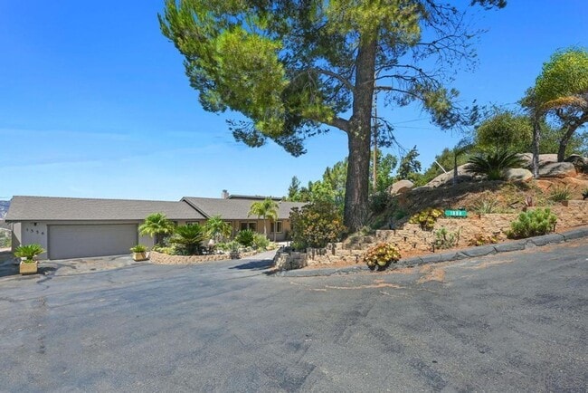Photo - GORGEOUS 3/2.5 Bath Remodeled Home with Stunning Views in Alpine