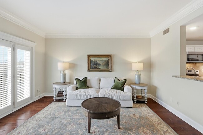 Photo - 5400 Park Ave Unit 422