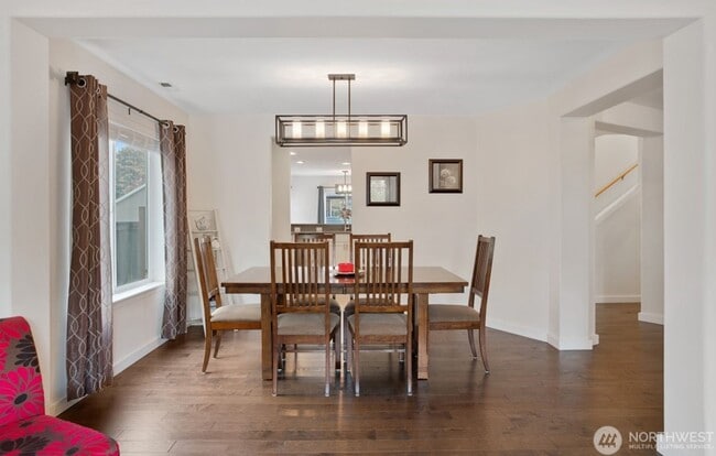 Photo - Gorgeous home in Snohomish available 9/15/...