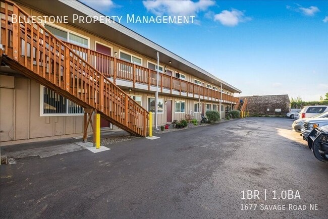 Photo - 1677 Savage Rd NE