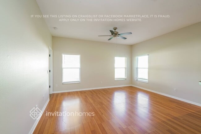 Photo - 810 Coade Stone Dr