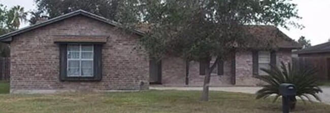 Building Photo - 4022 Capitol Dr