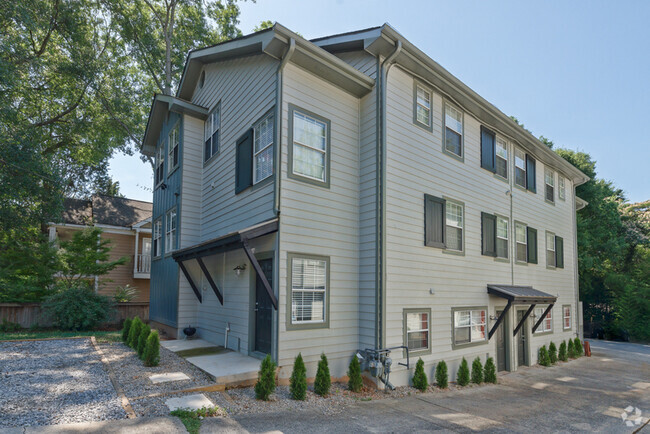 Building Photo - 688 Holmes St NW Unit 688B-4 Rental