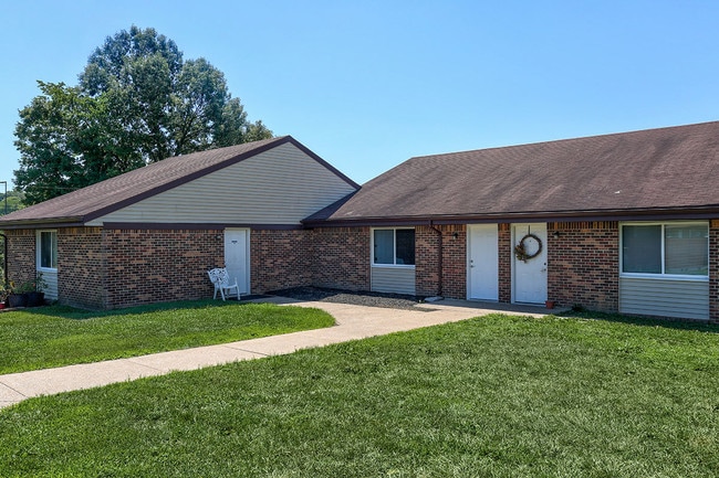 Photo - Country Place-Scottsville