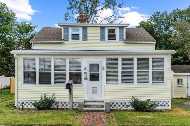 Building Photo - 16 Chautauqua Ave