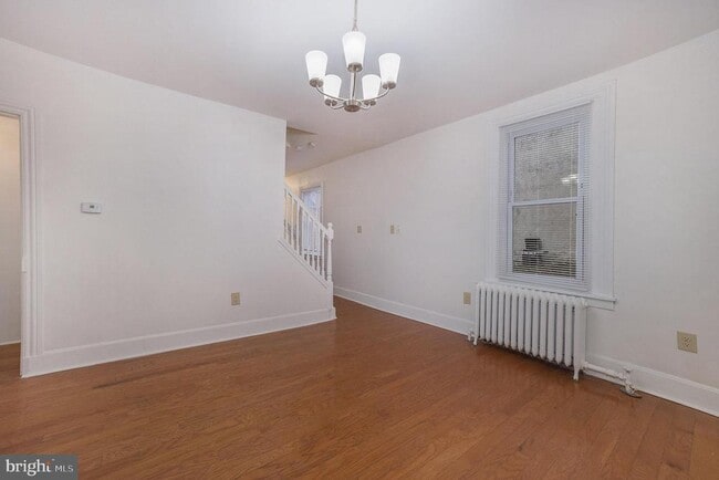 Photo - 406 E Hector St