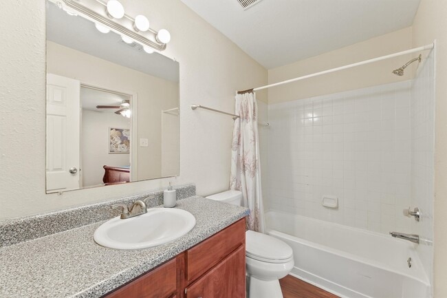 Photo - 3506 Cove View Blvd Unidad 1502