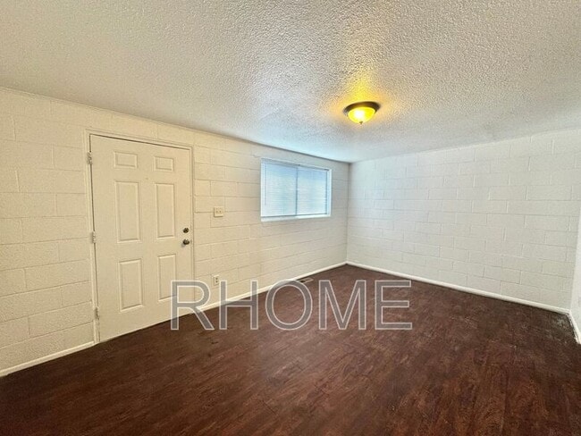Photo - 2725 S Edison St Unit APT #3