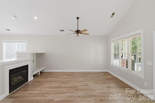 Building Photo - 11355 Deer Ridge Ln